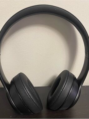 Beats by Dre Over-Ear Headphones - Black